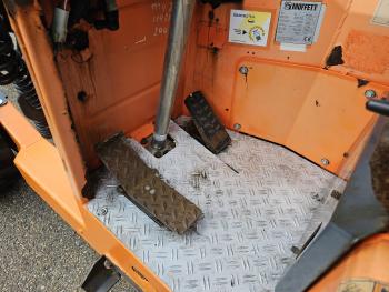 Moffett MOFFETT M4 25.3 / TRUCK-MOUNTED FORKLIFT / 2500KG